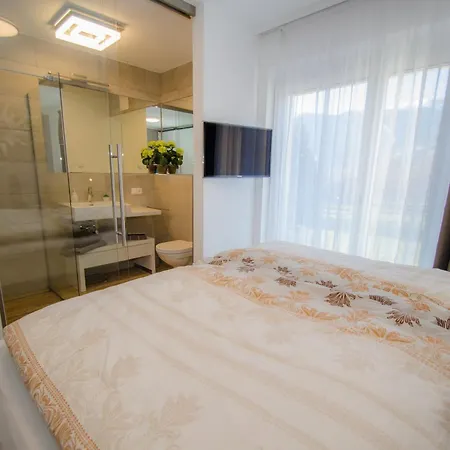 דירה Penthouse Waterside By In One צל-אם-זי